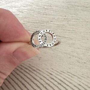 Pandora Ring - Size 6 (52)